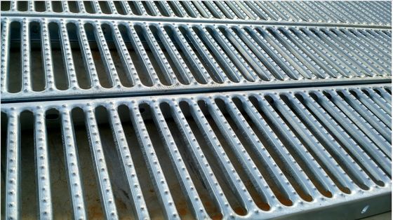 품질  Structural Scaffold Perforated Steel Planking Scaffolding System 공장